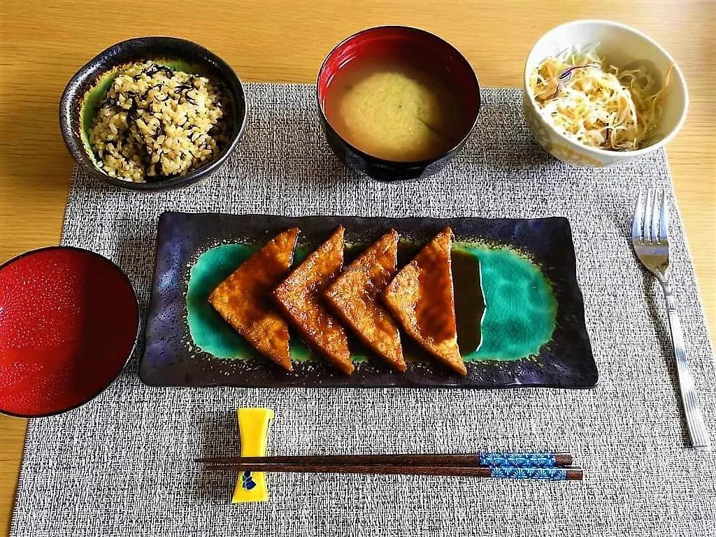 Hotel Vegan Minshuku Sanbiki Neko Kyōto 0*,  Giappone